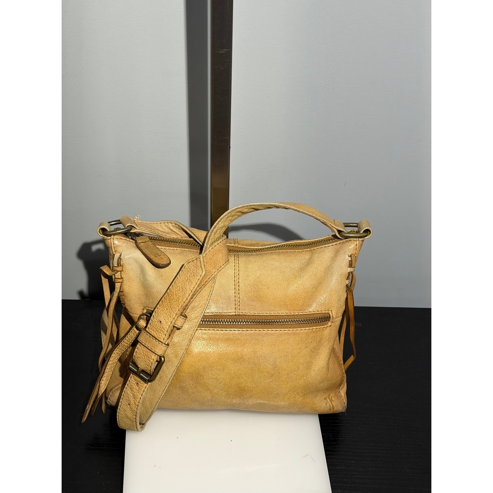Frye Tan Leather Crossbody Bag Zip Top Tassel Detail Adjustable Strap